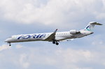 S5-AAK Adria Airways Canadair CL-600-2D24 Regional Jet CRJ-900LR  beim Anflug auf Frankfurt am 06.08.2016