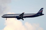 VQ-BEG Aeroflot - Russian Airlines Airbus A321-211  in Frankfurt beim Landeanflug am 06.08.2016