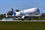 F-GXLN , Airbus Transport International , Airbus A330-743L Beluga XL , Hamburg-Finkenwerder , 07.04.2026 ,