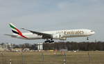 Emirates, A6-ENZ, (c/n 42319),Boeing 777-31H(ER),12.03.2017, HAM-EDDH, Hamburg, Germany 