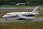 Bombardier Challenger 600 mit amerikanischer Kennung auf dem Flughafen Hamburg