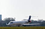 Scandinavian Airlines Canadair Regional-Jet-900LR EI-FPT beim Start am Airport Hamburg Helmut Schmidt am 08.04.18