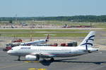 Aegean Airbus A320 SX-DVS am Airbort Hamburg Helmut Schmidt aufgenommen am 21.05.18