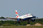 British Airways Airbus A319 G-EUOC bei der Landung am Airport Hamburg Helmut Schmidt am 21.05.18