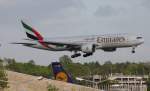 Emirates,A6-EWI,(c/n35589),Boeing 777-21H(LR),16.05.2012,HAM-EDDH,Hamburg,Germany