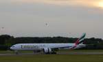 Emirates Boeing 777-300ER A6-EBY in Hamburg Fulsbüttel aufgenommen am 28.08.14