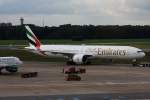 Emirates, A6-ENJ,(c/n 35605),Boeing 777-31H(ER), 14.09.2014, HAM-EDDH, Hamburg, Germany 