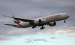 Emirates, A6-EBM, (c/n 34482),Boeing 777-31H(ER), 01.08.2016, HAM-EDDH, Hamburg, Germany 