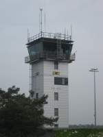 Der Tower des Flughafens Karlsruhe/Baden-Baden (FKB)  Datum: 08.05.2010