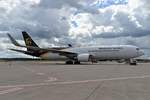 Boeing 767-34AFER - 5X UPS United Parcel Service - 37868 - N346UP - 03.07.2016 - CGN