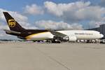 Boeing 767-34AF - 5X UPS United Parcel Service - 37875 - N325UP - 05.08.2018 - CGN