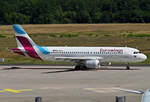 A 320-216, D-ABZL, Eurowings, rollt zum Start in CGN - 04.07.2022