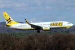 BUZZ (Ryanair) Boeing 737-8-200 MAX SP-RZF bei der Landung in Köln 1.3.2026