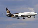 UPS B767-300F N322UP im Anflug auf 14L in CGN / EDDK / Köln Bonn am 19.08.2007  