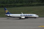 Ryanair, EI-EBO, Boeing 737-800, CGN/EDDK, Köln-Bonn, rollt zum Start nach Porto (OPO), 15.05.2016