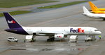FedEx, N901FD, Boeing 757-2B7(SF), CGN/EDDK, Köln-Bonn; Beladung vor dem Flug nach Athen (ATH), 02.06.2016    