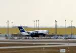 IL 76 (4K AZ101) von SilkWay Air startet auf dem Flughafen Leipzig/Halle. 27.03.2015