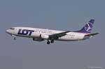 LOT Polish Airlines, SP-LLL, B737-4Q8 im Landeanflug in MUC aus Warschau (WAW) 18.09.2012