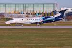 G-THFC / London Executive Aviation / ERJ 135BJ Legacy 600 bei der Landung in MUC. 25.11.2013