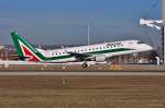 EI-RDD  Parco Nazionale d'Abruzzo  / Alitalia Cityliner / ERJ 175STD in MUC bei der Landung aus Rom (FCO) 28.12.2013