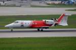 D-CSLT FAI rent-a-jet Learjet 60  beim Start in München am 13.05.2015