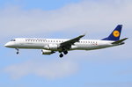 D-AEBP Lufthansa CityLine Embraer ERJ-195LR (ERJ-190-200 LR)  Landeanflug auf München am 15.05.2016
