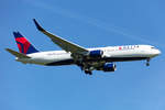 Delta Airlines, N173DN, Boeing, B767-332ER, 13.05.2019, CDG, Paris, France            