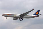 Jet Airways, VT-JWD, Airbus A330-243, msn: 751, 15.August 2006, LHR London Heathrow, United Kingdom.