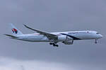 Malaysia Airlines, 9M-MAD, Airbus A350-941, msn: 183, 03.Juli 2023, LHR London Heathrow, United Kingdom.