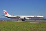 Air China, B-2385, Airbus A340-313X, msn: 192, 11.September 2010, MXP Milano Malpensa, Italy.
