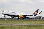 Icelandair Boeing 767-319ER TF-ISO beim Start in Amsterdam 25.5.2019