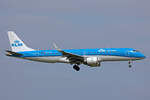 KLM Cityhopper, PH-EZF, Embraer ERJ-190STD, msn: 19000304, 18.Mai 2023, AMS Amsterdam, Netherlands.