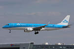 KLM Cityhopper, PH-EZR, Embraer ERJ-190STD, msn: 19000375, 20.Mai 2023, AMS Amsterdam, Netherlands.