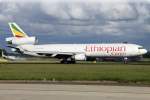 Ethiopian Cargo MD-11F beim Takeoff auf 21 in MST / EHBK / Maastricht am 04.06.2014