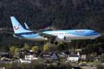 Thomson B737-800 G-TAWF im Anflug auf 08 in INN / LOWI / Innsbruck am 29.03.2014