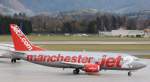Jet 2  Boeing 737-330 G-CELI Flughafen Salzburg 15.01.2011