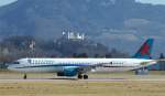 Der 321 der First choice beim Start auf der RWY34 des Flughafen Salzburg 