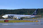 LOT Polish Airlines, SP-LVF, Boeing B737-8MAX, msn: 43320/7276, 26.März 2023, ZRH Zürich, Switzerland.