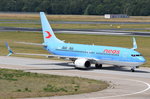 I-NEOW Neos Boeing 737-86N(WL)  am 07.07.2016 in Tegel zum Gate
