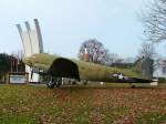 Diese C-47 steht vor dem Luftbrckendenkmal in Frankfurt.