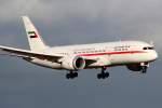 A6-PFC United Arab Emirates Boeing 787-8 Dreamliner am 23.12.2015 gelandet in Köln