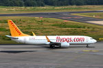 Pegasus Airlines, TC-AIP, Boeing 737-82R, CGN/EDDK, Köln-Bonn. Rollt zum Start nach Istanbul-Sabiha Gökcen (SAW), 24.07.2016