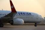 Turkish Airlines   Boeing 737-8F2   TC-JFC  STR Stuttgart [Echterdingen], Germany  12.02.11