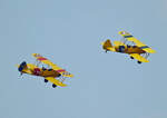 Boeing Stearman D-EQXL und N3972, Steraman and Friends 2021, Flugplatz Bienenfarm, 03.07.2021