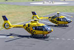 2 x H 135 des ADAC, D-HXCA und 2.