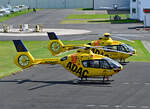 EC 135 D-HXBB und D-HSHP, Christoph 18 und 23 des ADAC in EDKB - 24.08.2021