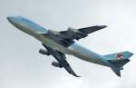 Boeing 747-400F der Korean Air als Flug KE 545 nach Copenhagen/Seoul aufgrund von Leichtigkeit im extremen Steigflug(28-05-2009)
