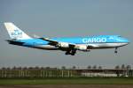 KLM Cargo B747-400F PH-CKB im Anflug auf 18C in AMS / EHAM / Amsterdam am 30.04.2012