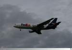 McDonnell Douglas DC-10F Federal Express mit der Registration N399FE beim Landeanflug auf Chicago. Die Aufnahme entstand am 14. September 2011.