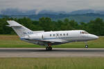 Grossman Jet Service, OK-KAZ, Raytheon Hawker 900XP, msn: HA-0034, 07.Juni 2008, BSL Basel - Mühlhausen, Switzerland.